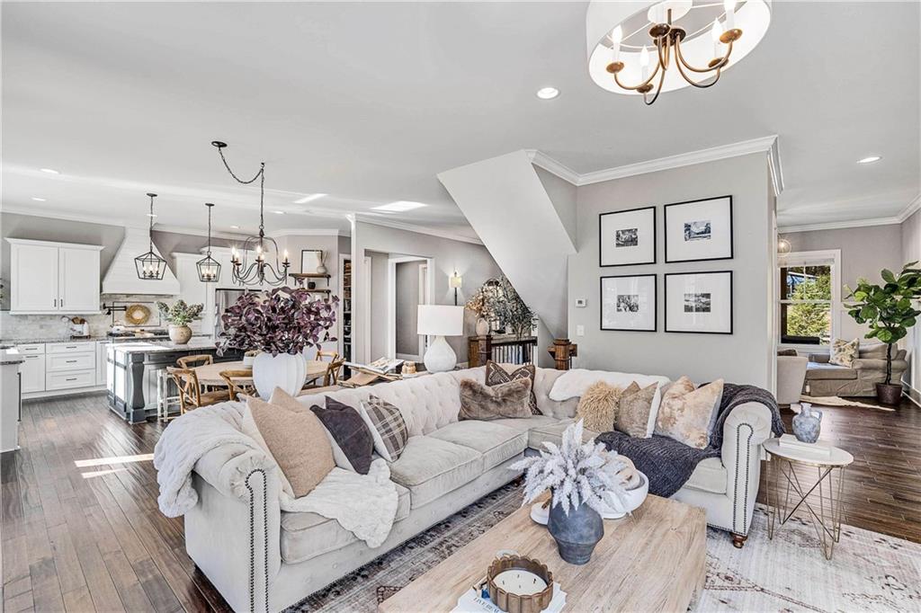 9245 Brumbelow Road Alpharetta, GA 30022 - Photo 11 of 50