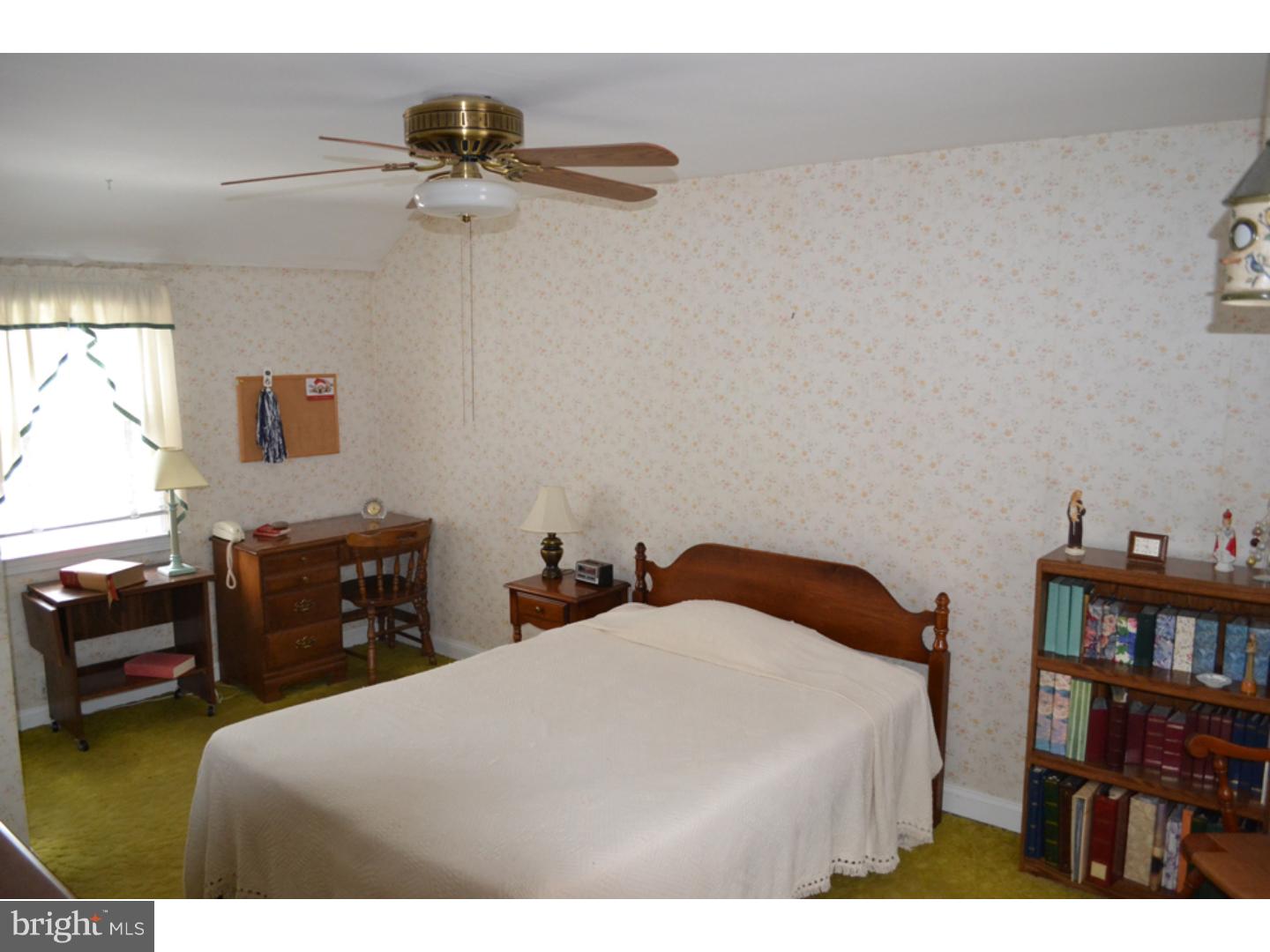 920 Sara Drive Springfield, PA 19064 - Photo 12 of 25 Bedroom 3
