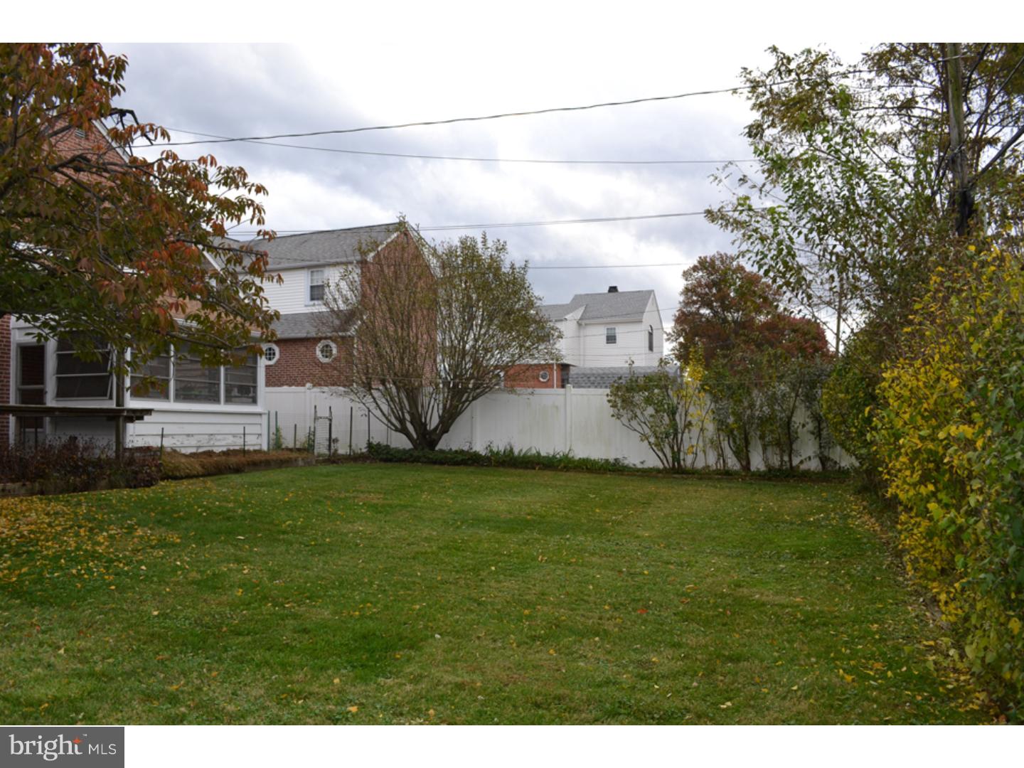 920 Sara Drive Springfield, PA 19064 - Photo 21 of 25 Back Yard