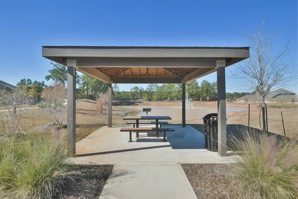 $2,200 | 14012 Paddlefish Drive, Conroe, TX 77384