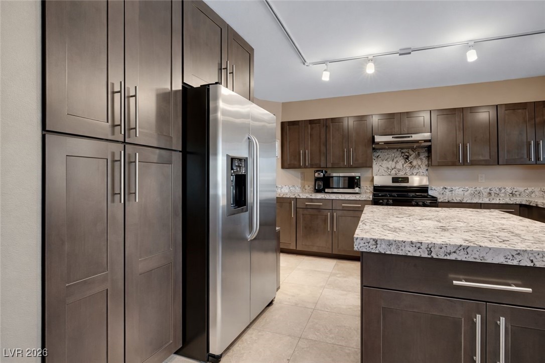 300 Redondo Street Henderson, NV 89014 - Photo 15 of 35