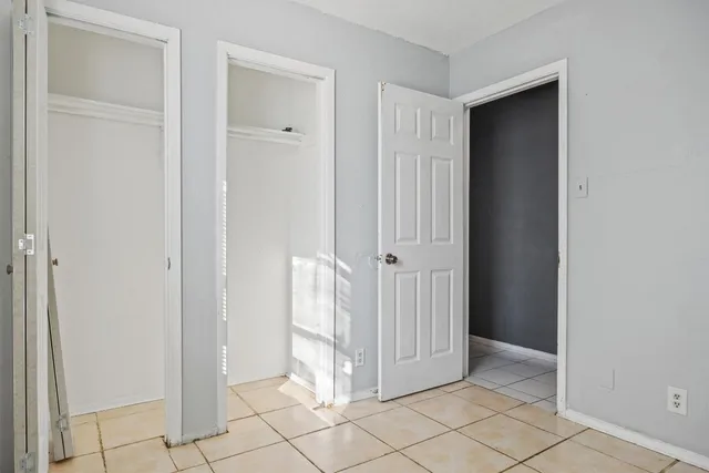 $1,795 | 2102 Lamplight Village Circle, Unit A, Austin, TX 78727