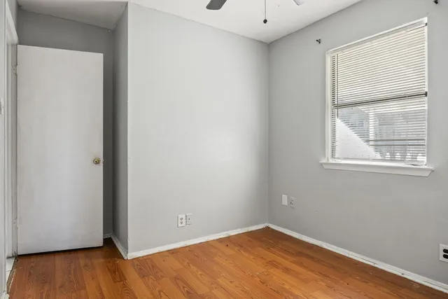 $1,795 | 2102 Lamplight Village Circle, Unit A, Austin, TX 78727