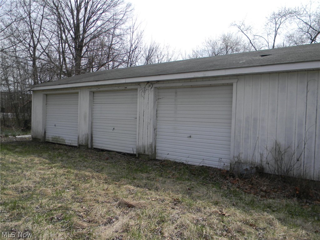 1907 Niles Vienna Road Niles, OH 44446 - Photo 19 of 19 Gallery Image 19