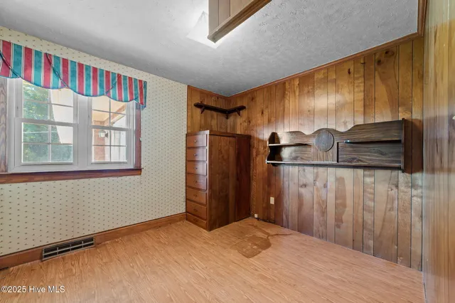 $300,000 | 4308 Wildwood Drive, Ayden, NC 28513