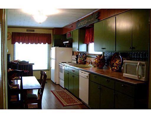 2868 Valley View Road Sharpsville, PA 16150 - Photo 4 of 18 Kitchen.