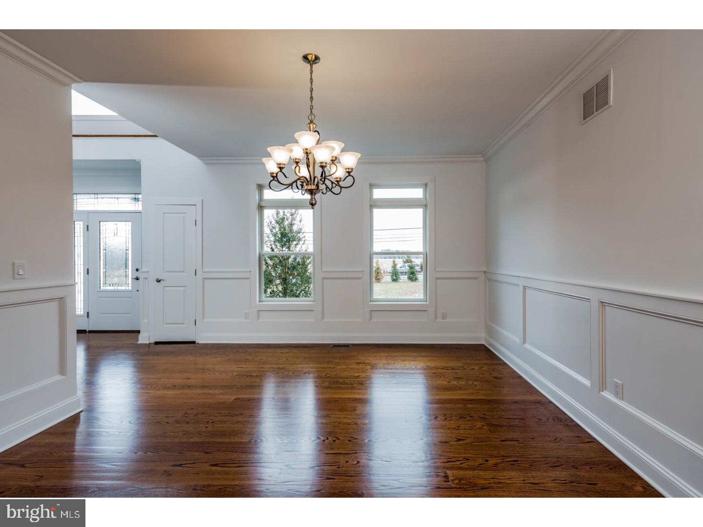 9 Elm Ridge Road Pennington, NJ 08534 - Photo 8 of 25
