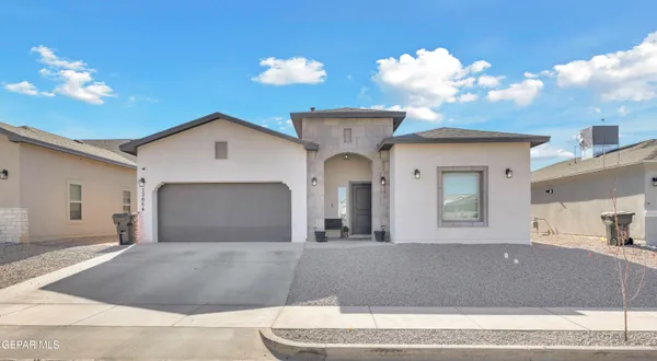 $389,950 | 13664 Lago Vista Avenue, El Paso, TX 79928