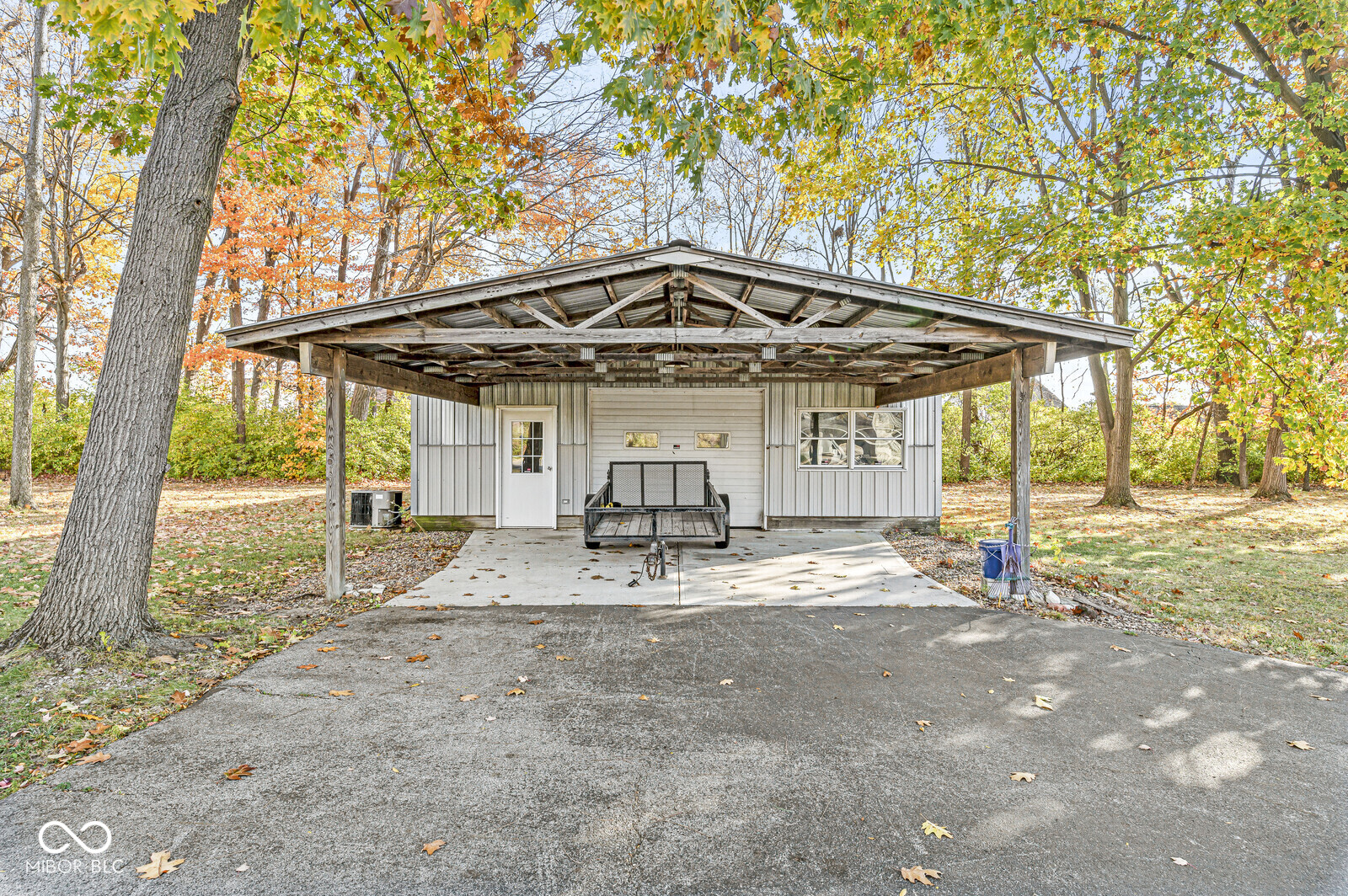 6055 North High School Road Indianapolis, IN 46254 - Photo 12 of 49