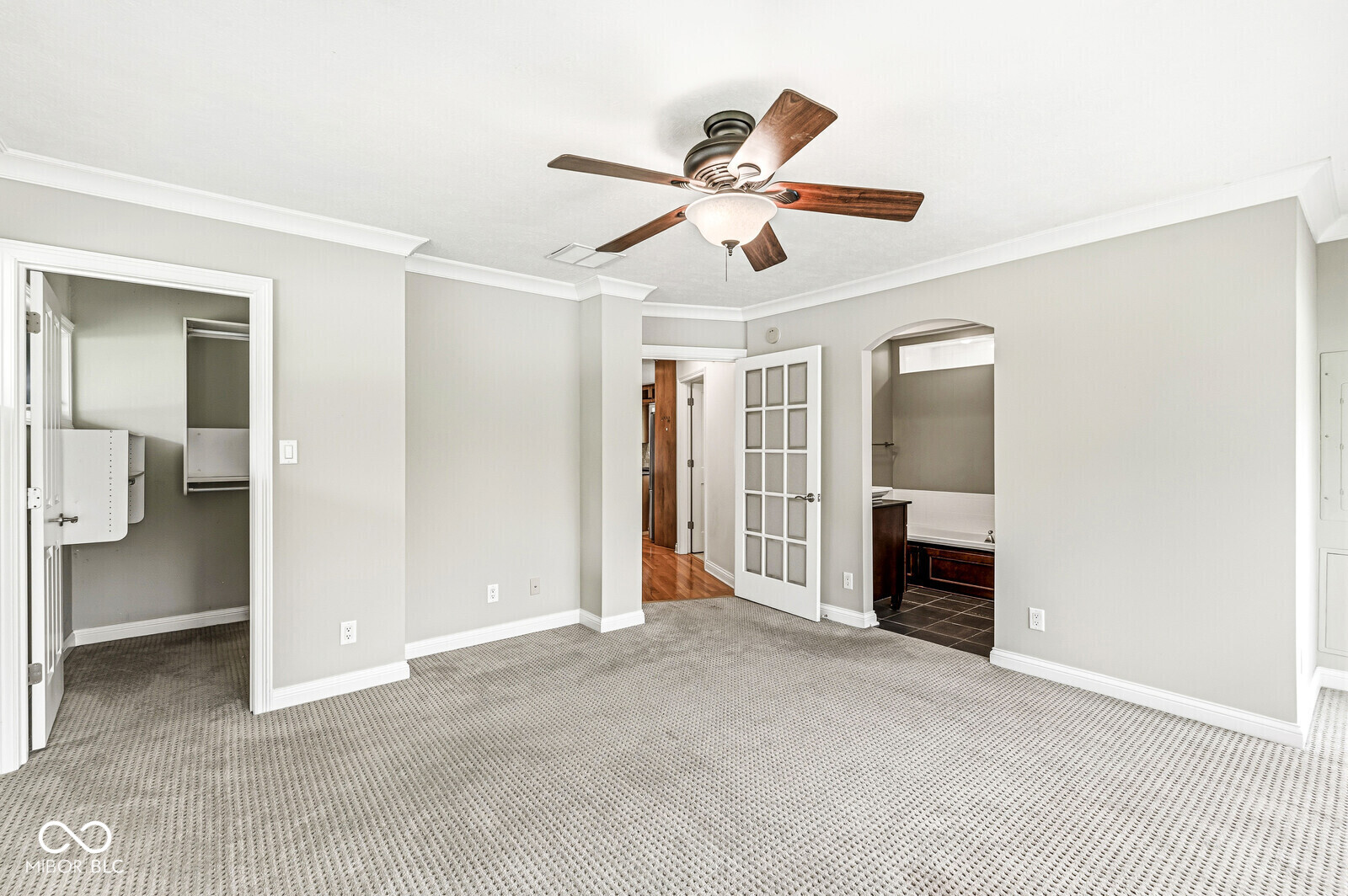 6055 North High School Road Indianapolis, IN 46254 - Photo 28 of 49