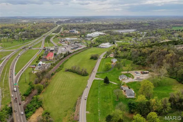 $1,350,000 | 8703 Metropolitan Boulevard, Pevely, MO 63070