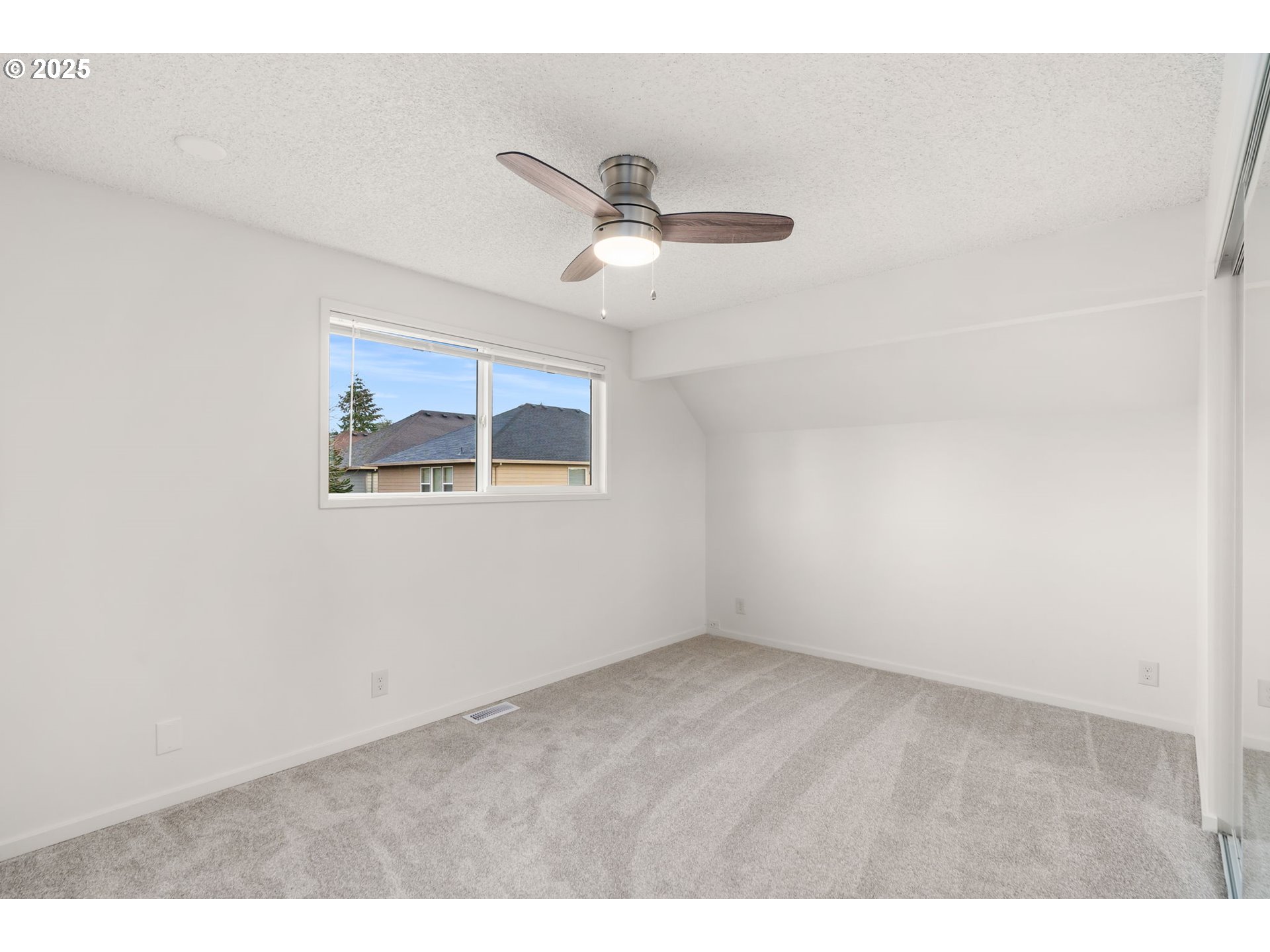 532 Hartke Loop Oregon City, OR 97045 - Photo 16 of 35 Gallery Image 16