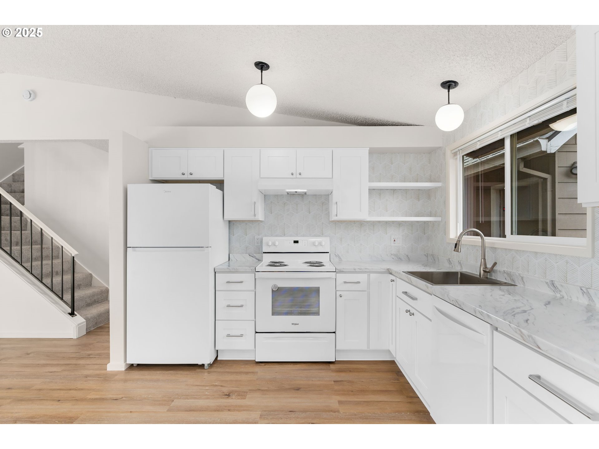 532 Hartke Loop Oregon City, OR 97045 - Photo 10 of 35 Gallery Image 10