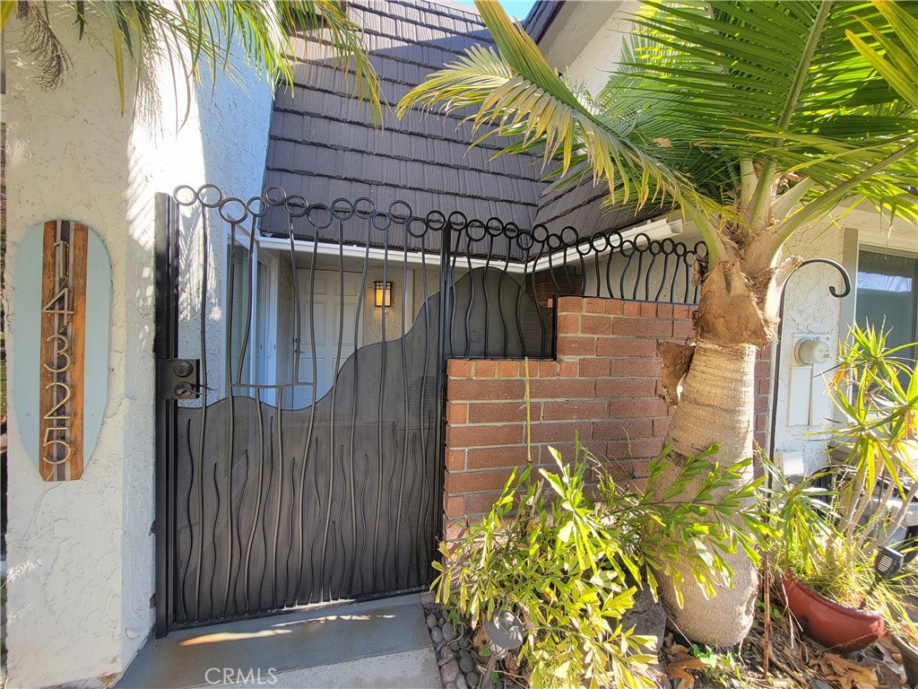 a view of outdoor space