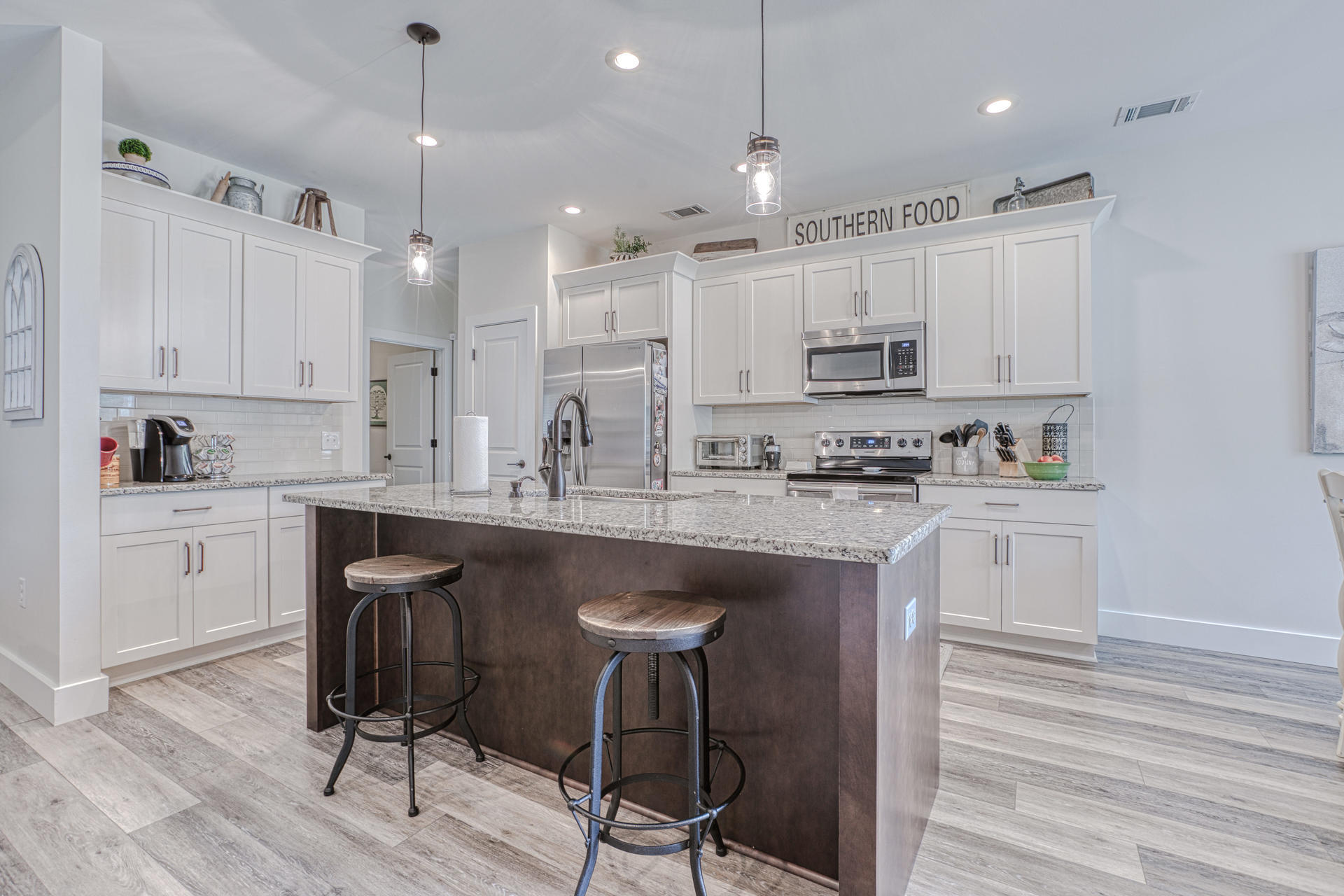 5789 Wayne Rogers Road Crestview, FL 32539 - Photo 12 of 37 5789 Wayne Rogers Rd Crestview-016-013-8