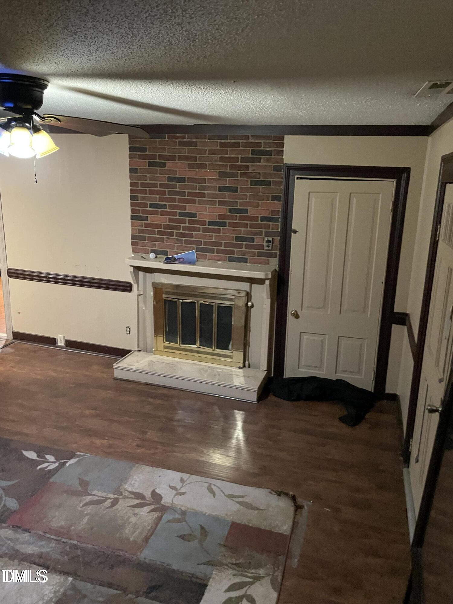 206 West Garner Road Garner, NC 27529 - Photo 3 of 7 20241216230027234842000000-o