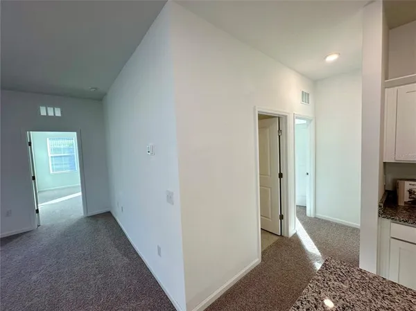 $1,750 | 487 Hennepin Loop, Lake Wales, FL 33898