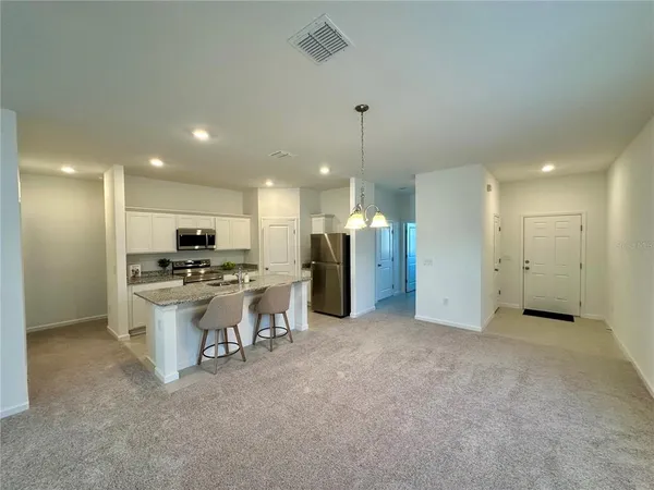 $1,750 | 487 Hennepin Loop, Lake Wales, FL 33898