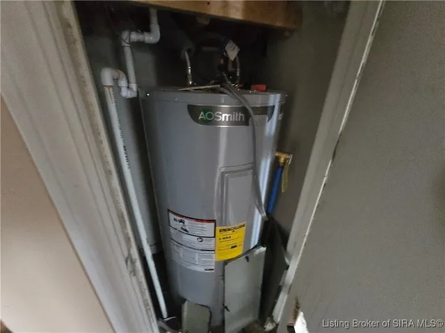 $185,000 | 1001 North Water Street, Salem, IN 47167