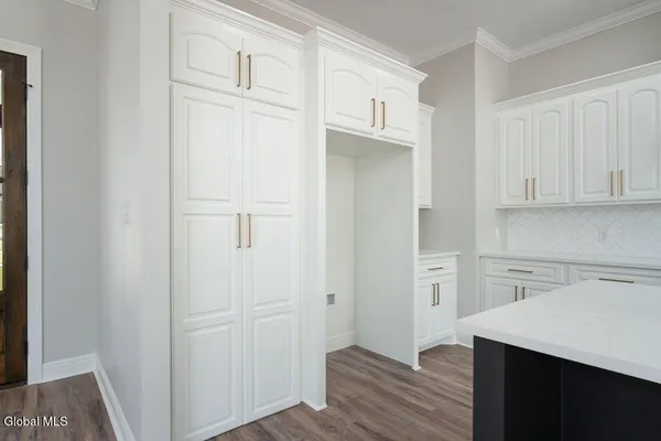 $774,900 | 27 Hidden Pond Road, Moreau, NY 12831