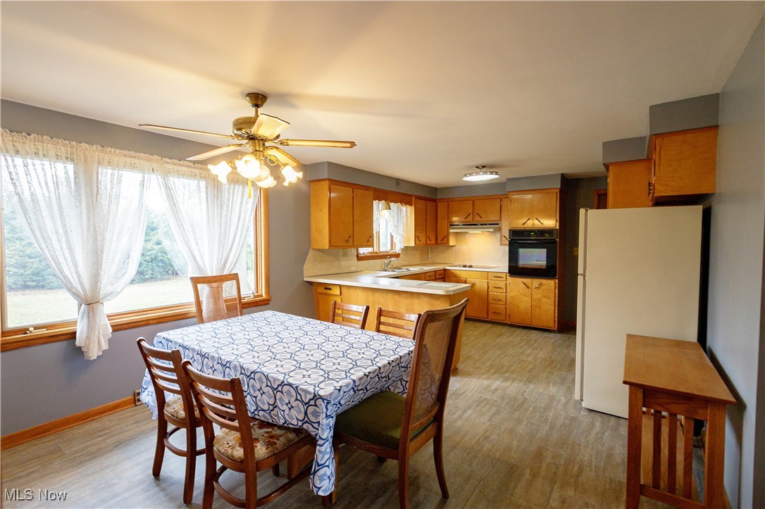 302 South Reeves Avenue Dover, OH 44622 - Photo 12 of 47 Gallery Image 12