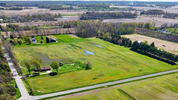 $419,000 | 3262 West Wagner Road, Buchanan, MI 49107