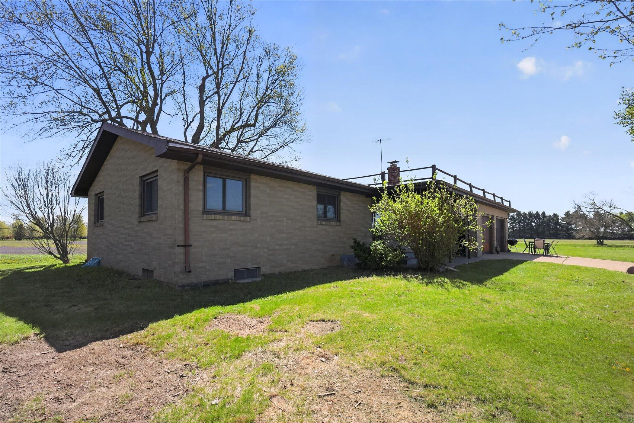 3262 West Wagner Road Buchanan, MI 49107 - Photo 3 of 39 02-3262-W-Wagner-Rd-Windowstill