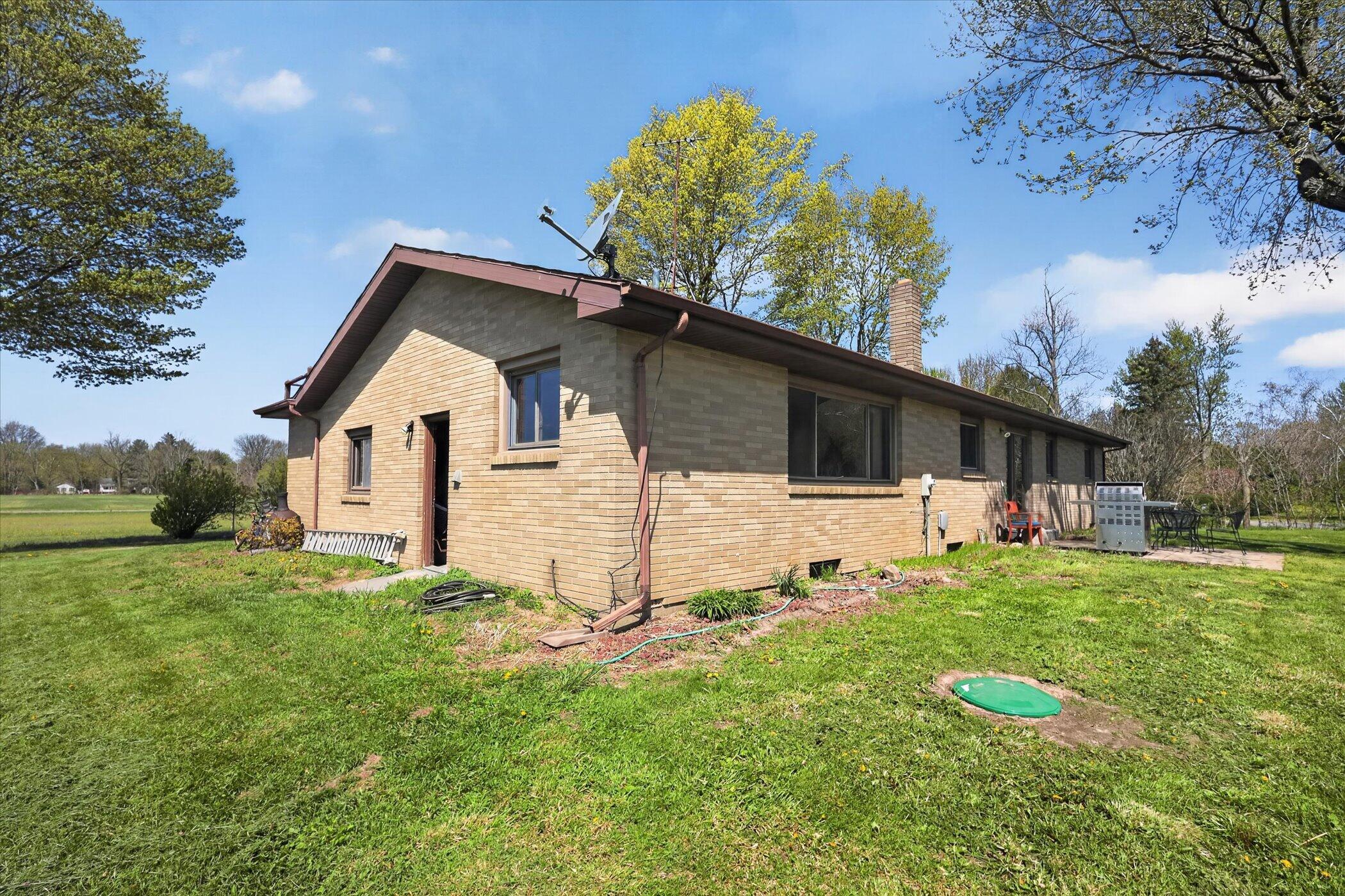3262 West Wagner Road Buchanan, MI 49107 - Photo 38 of 39 24-3262-W-Wagner-Rd-Windowstill