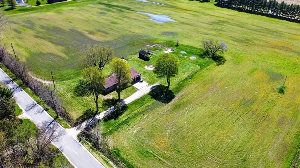 $419,000 | 3262 West Wagner Road, Buchanan, MI 49107