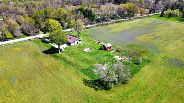 $419,000 | 3262 West Wagner Road, Buchanan, MI 49107