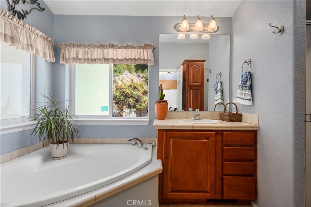 6870 Long Canyon Road Santa Maria, CA 93454 - Photo 18 of 61 Gallery Image 18