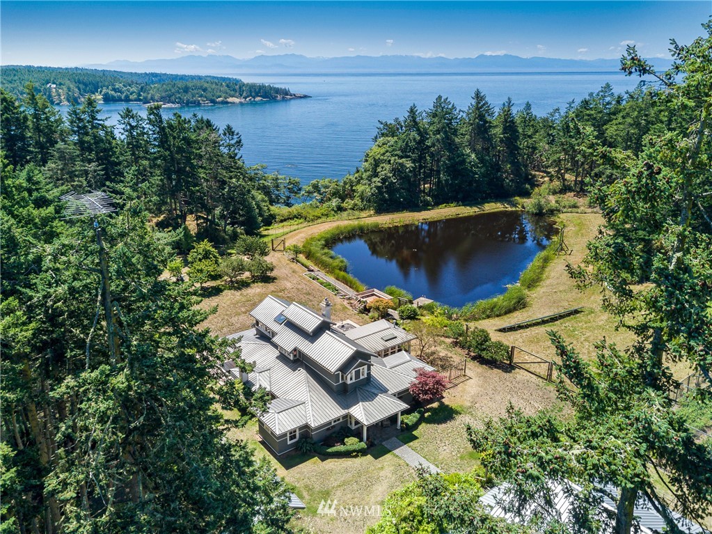 257 Dusty Road Lopez Island, WA 98261 - Photo 2 of 36