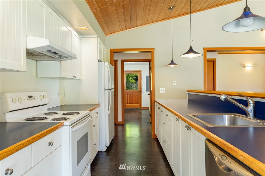 257 Dusty Road Lopez Island, WA 98261 - Photo 28 of 36