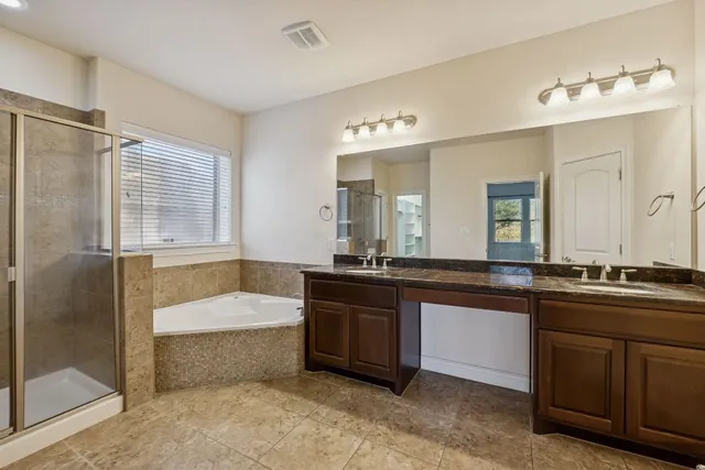 $565,000 | 3900 Crispin Hall Lane, Pflugerville, TX 78660