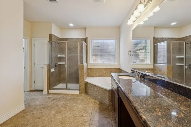 $565,000 | 3900 Crispin Hall Lane, Pflugerville, TX 78660