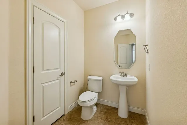 $565,000 | 3900 Crispin Hall Lane, Pflugerville, TX 78660