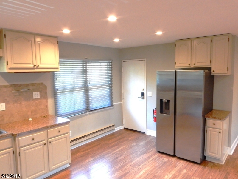 322 Richard Mine Road, Unit R1 Wharton, NJ 07885 - Photo 5 of 18