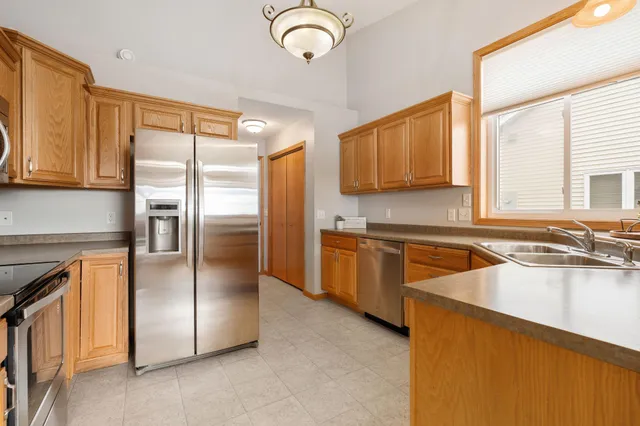 $298,500 | 2495 Mossy Creek Drive, Owatonna, MN 55060