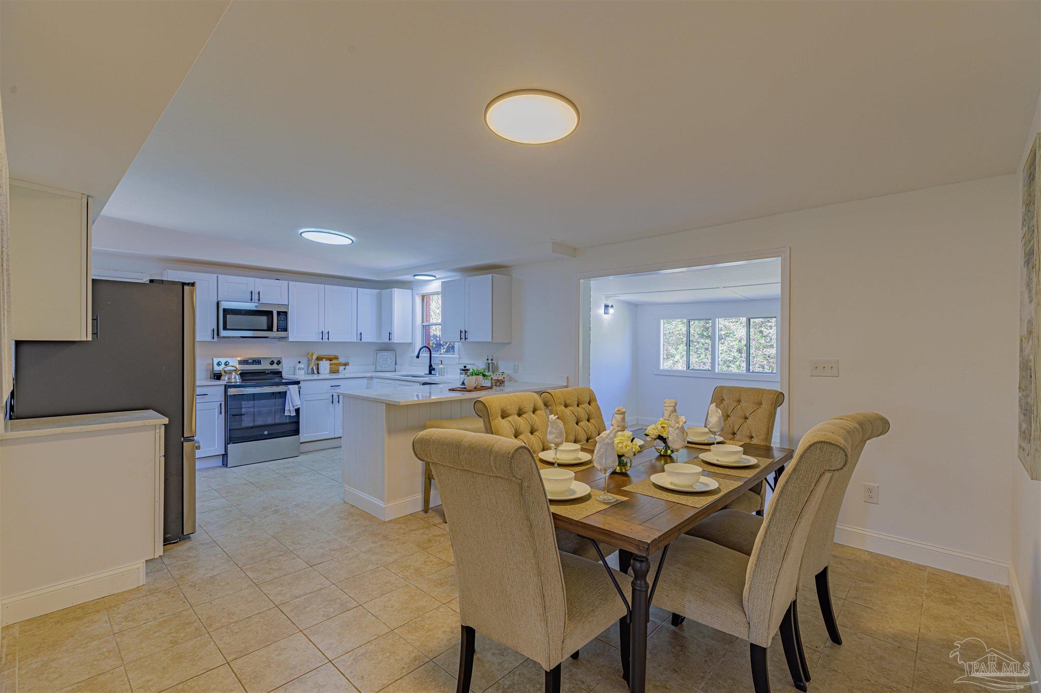 860 East Burgess Road Pensacola, FL 32504 - Photo 18 of 47 Gallery Image 18