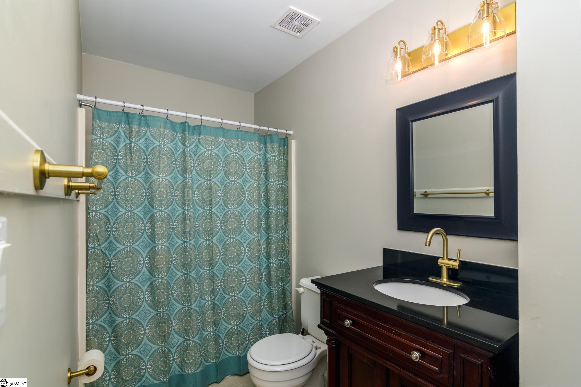 2601 Duncan Chapel Road, Unit A301 Greenville, SC 29617 - Photo 26 of 41 Gallery Image 26