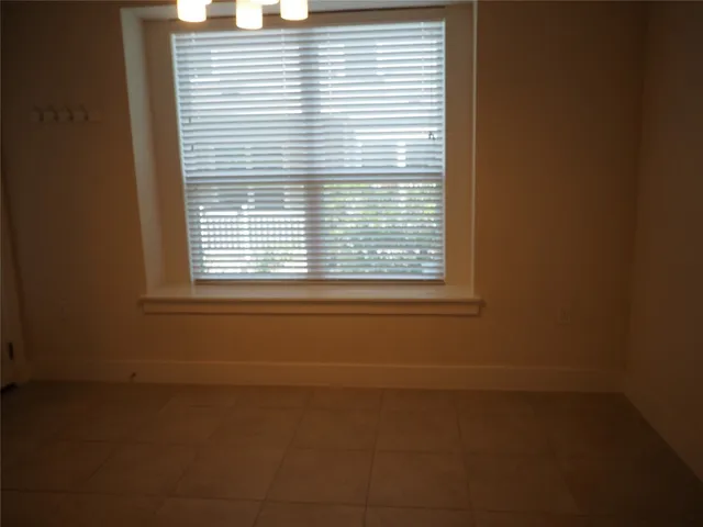 $1,695 | 11319 Gadsen Lane, Unit 94, Austin, TX 78754