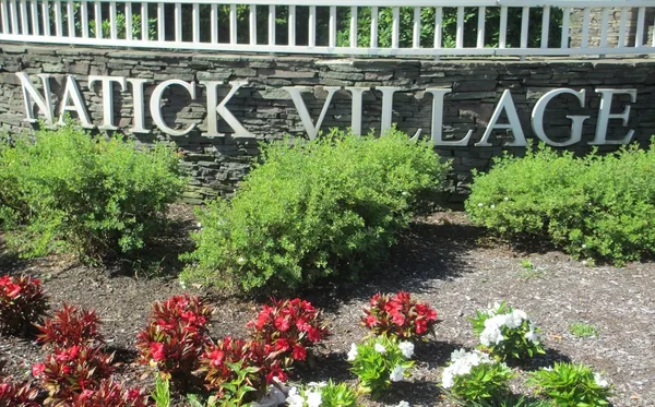 $1,750 | 29 Village Rock Lane, Unit 6, Natick, MA 01760