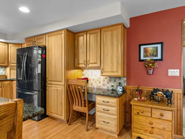 $399,900 | 501 River Bluff Drive, Manitowoc, WI 54220