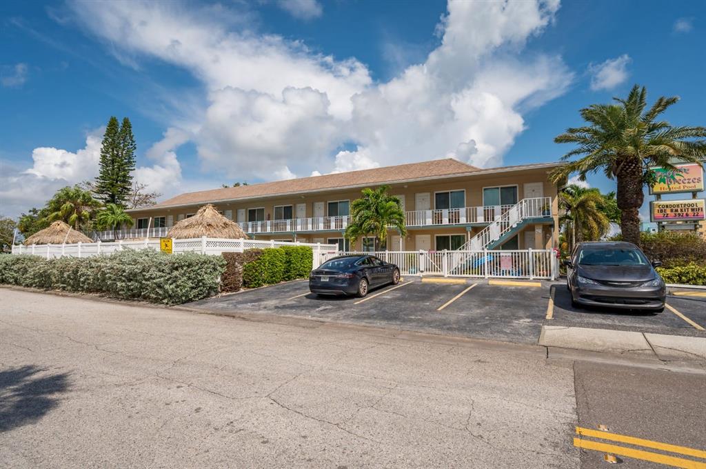 14251 Gulf Boulevard, Unit 12 St. Petersburg, FL 33708 - Photo 3 of 15