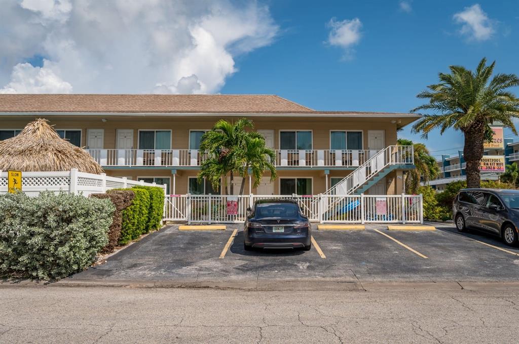14251 Gulf Boulevard, Unit 12 St. Petersburg, FL 33708 - Photo 4 of 15