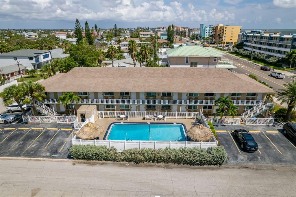 14251 Gulf Boulevard, Unit 12 St. Petersburg, FL 33708 - Photo 5 of 15