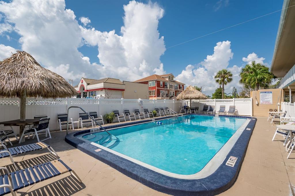 14251 Gulf Boulevard, Unit 12 St. Petersburg, FL 33708 - Photo 7 of 15