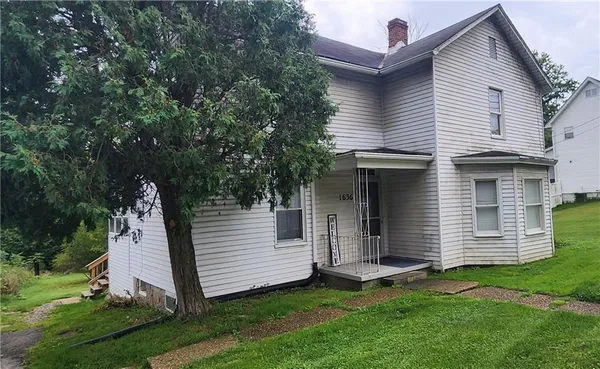 $1,200 | 1636 Philadelphia Street, Indiana, PA 15701