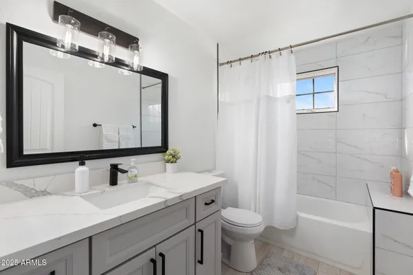 $739,000 | 1759 North Spring Circle, Mesa, AZ 85203