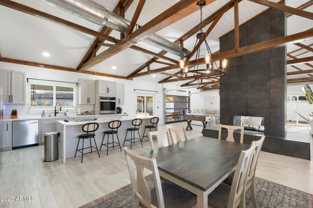 $739,000 | 1759 North Spring Circle, Mesa, AZ 85203